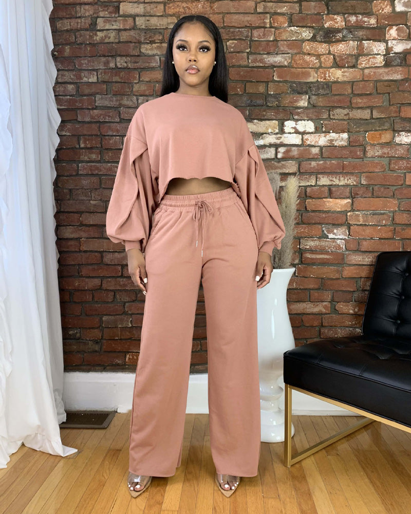 PETAL TOP PANT SET