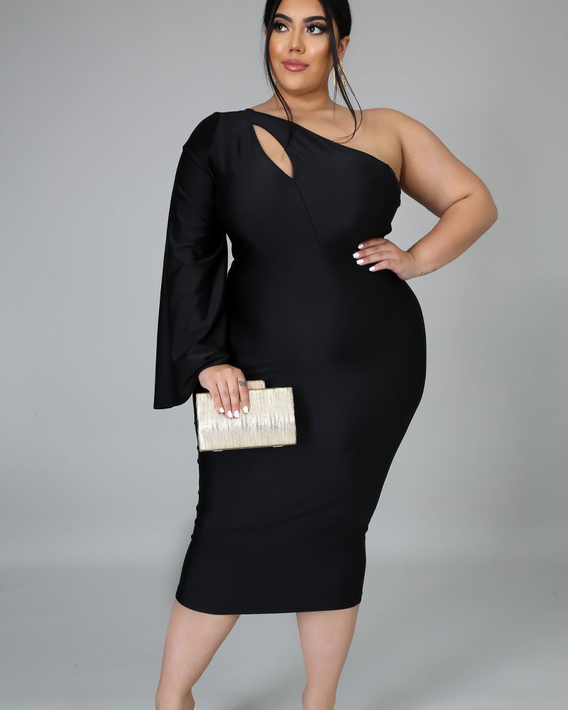 Britt Cold Shoulder Dress