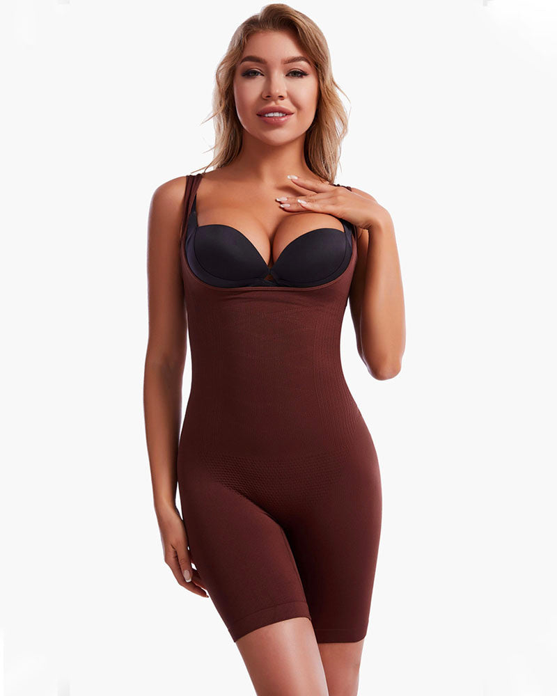 Feeling snatched and smooth because of my shapewear bodysuit from @JOJ